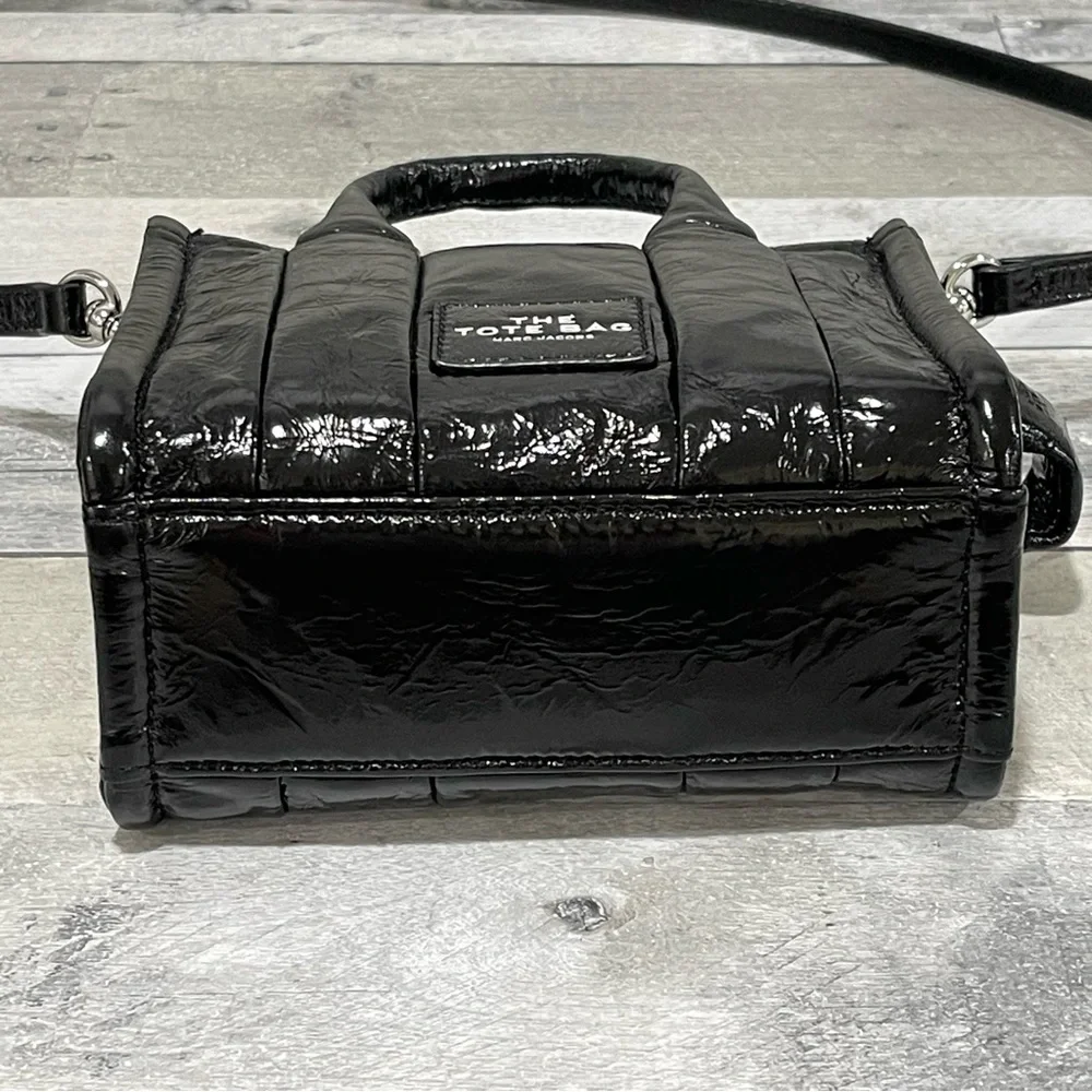 Marc Jacobs The Shiny Crinkle Micro Tote Crossbody Bag - Black - Picture 9 of 9